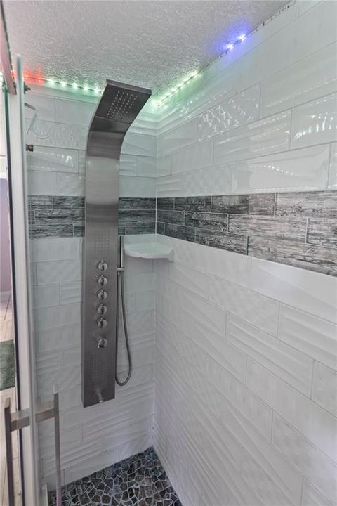 For Sale: $414,900 (4 beds, 2 baths, 2129 Square Feet)