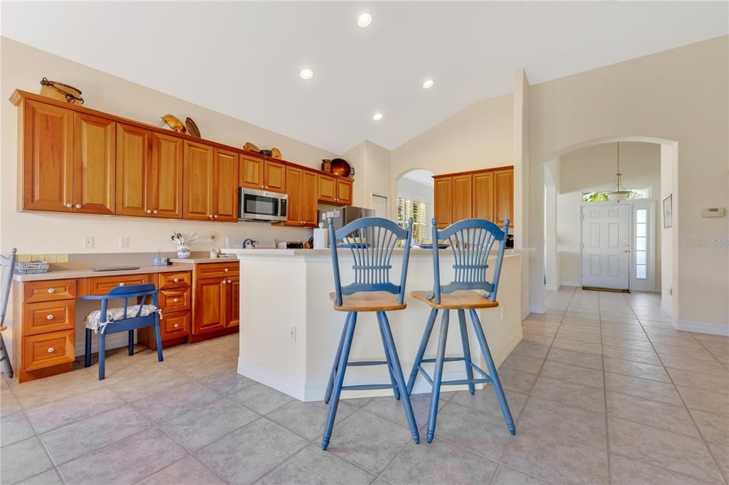 待售: $499,000 (2 贝兹, 2 浴室, 1977 平方英尺)