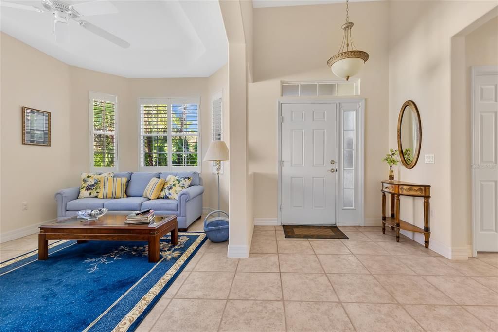 待售: $499,000 (2 贝兹, 2 浴室, 1977 平方英尺)