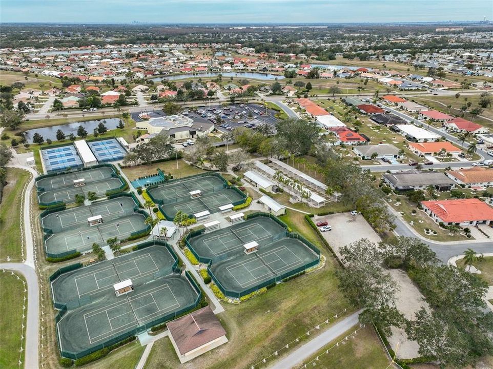 En Venta: $199,000 (2 camas, 2 baños, 1650 Pies cuadrados)