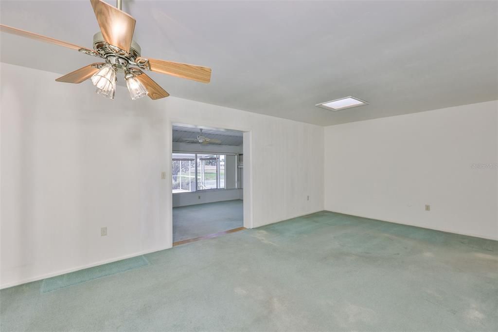 En Venta: $199,000 (2 camas, 2 baños, 1650 Pies cuadrados)