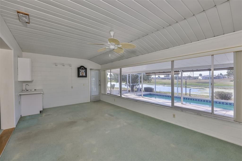 En Venta: $199,000 (2 camas, 2 baños, 1650 Pies cuadrados)