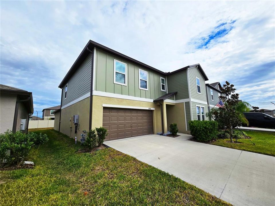 For Rent: $4,000 (6 beds, 3 baths, 3326 Square Feet)