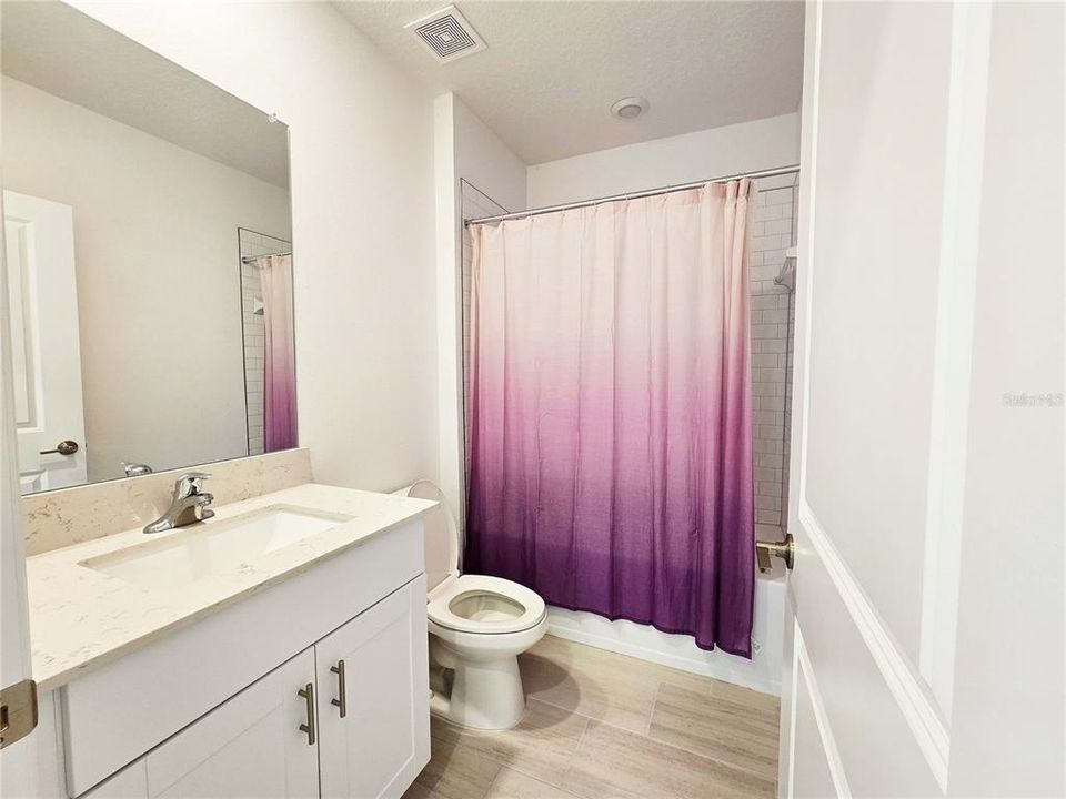 For Rent: $4,000 (6 beds, 3 baths, 3326 Square Feet)