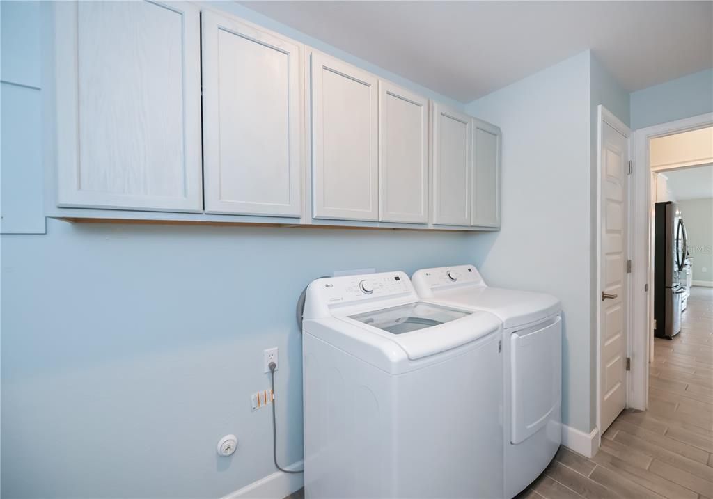 На продажу: $497,000 (4 спален, 2 ванн, 2533 Квадратных фут)