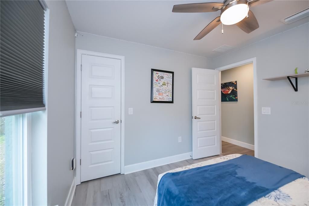 На продажу: $497,000 (4 спален, 2 ванн, 2533 Квадратных фут)