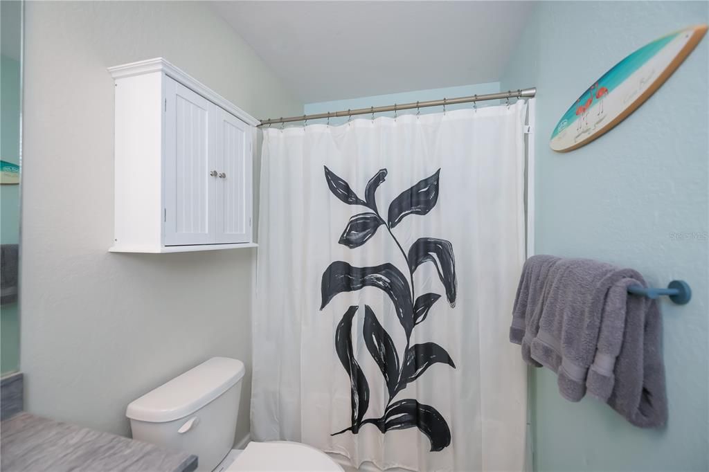 На продажу: $497,000 (4 спален, 2 ванн, 2533 Квадратных фут)