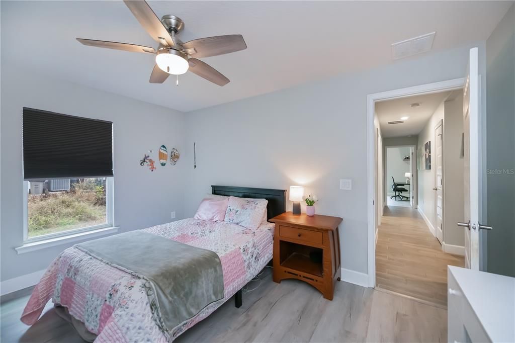 На продажу: $497,000 (4 спален, 2 ванн, 2533 Квадратных фут)