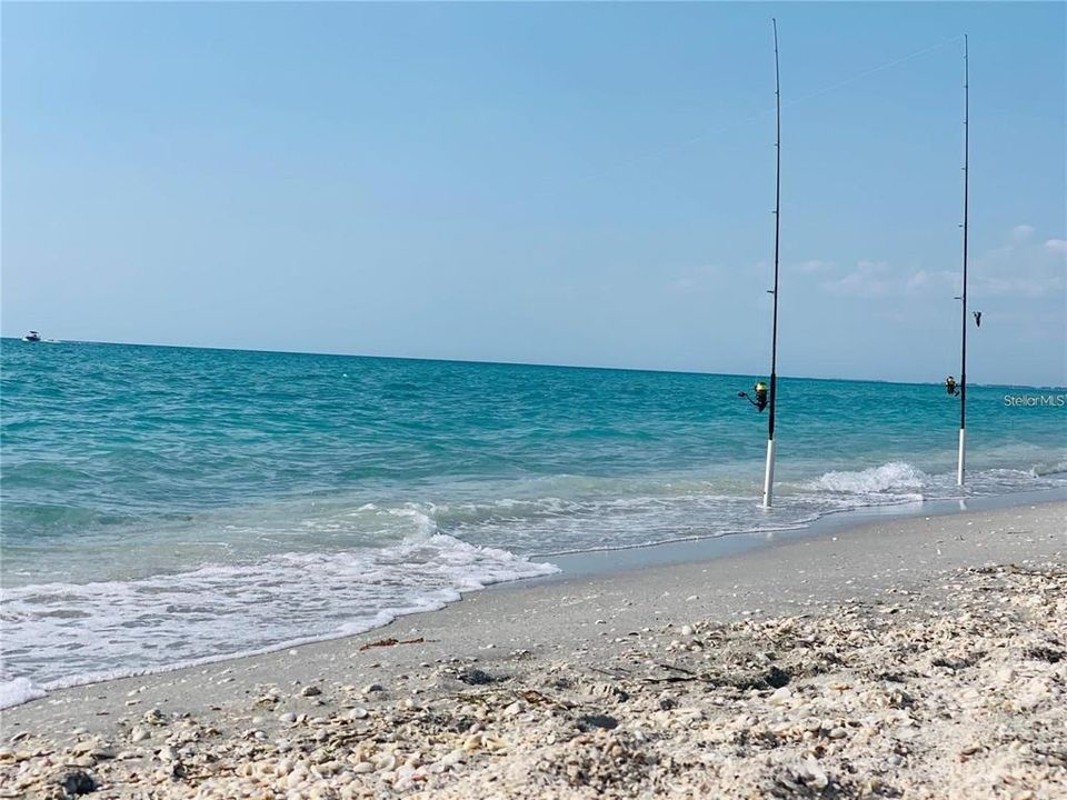 待售: $349,900 (4 贝兹, 2 浴室, 1937 平方英尺)