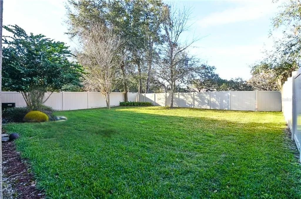 For Rent: $2,995 (4 beds, 2 baths, 3040 Square Feet)