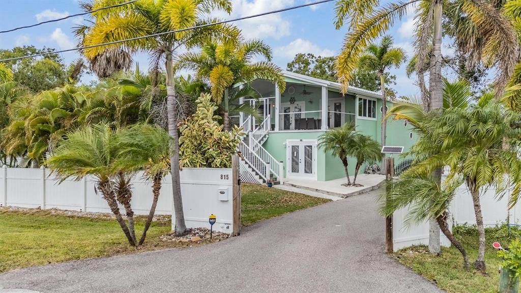 待售: $1,500,000 (7 贝兹, 4 浴室, 5090 平方英尺)