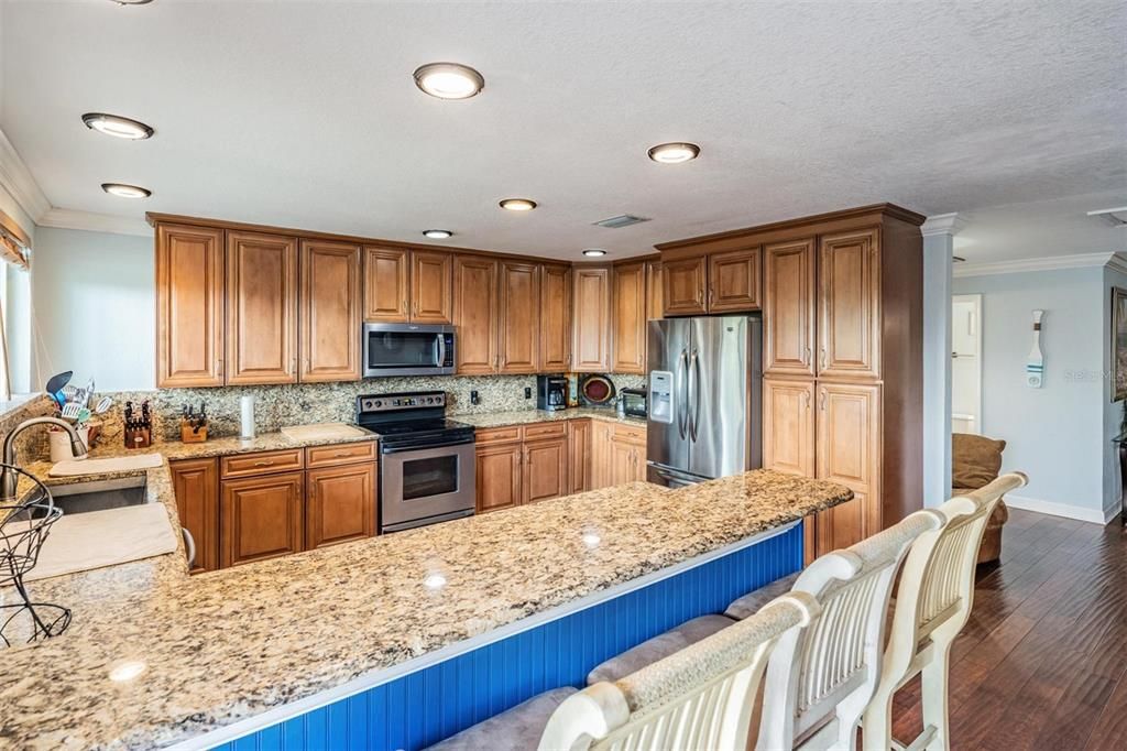 待售: $1,500,000 (7 贝兹, 4 浴室, 5090 平方英尺)