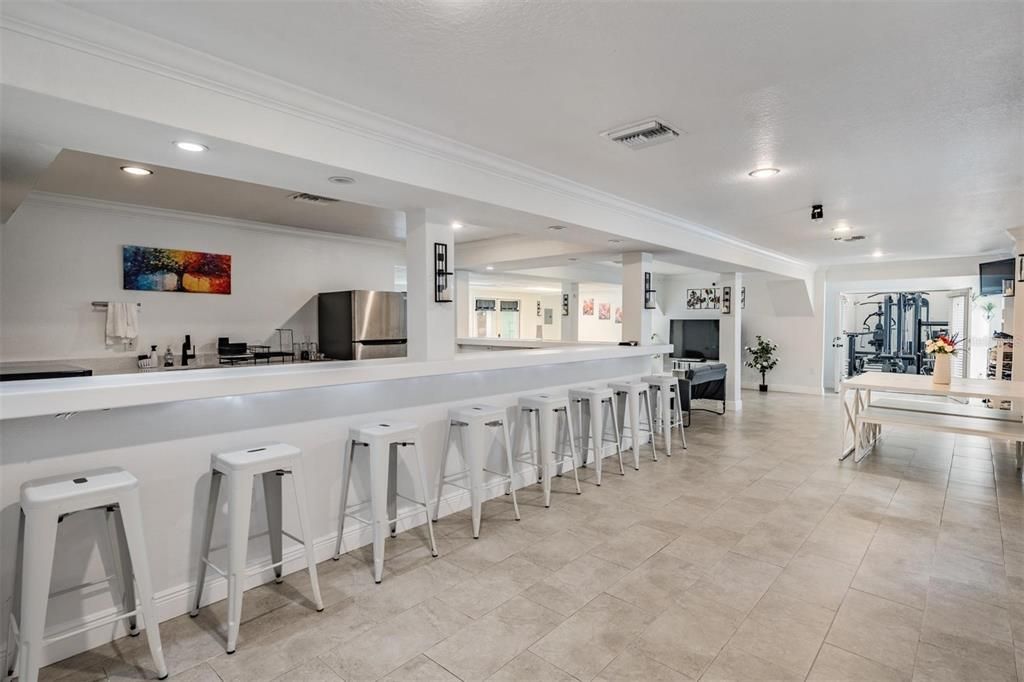 待售: $1,500,000 (7 贝兹, 4 浴室, 5090 平方英尺)