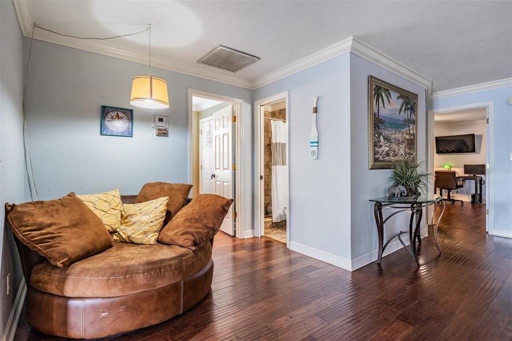 待售: $1,500,000 (7 贝兹, 4 浴室, 5090 平方英尺)