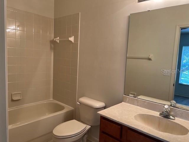 待售: $259,000 (2 贝兹, 2 浴室, 1660 平方英尺)