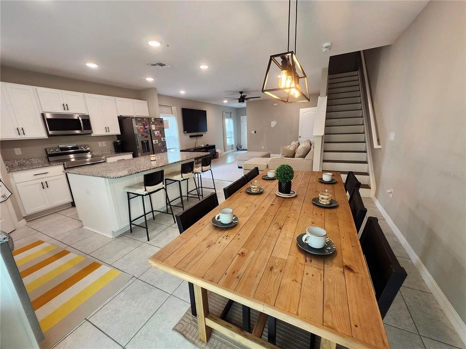 出租: $2,600 (3 贝兹, 2 浴室, 1758 平方英尺)