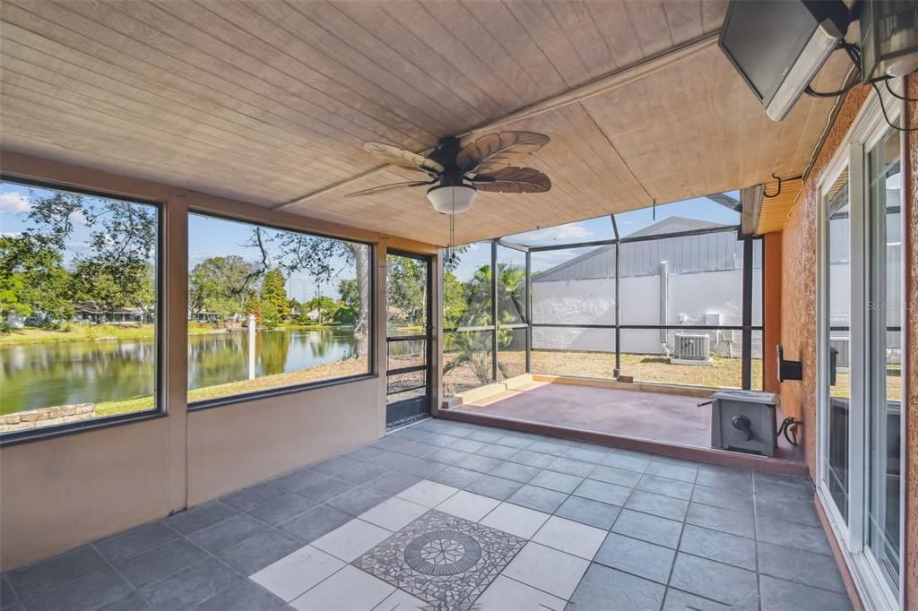 На продажу: $379,000 (4 спален, 2 ванн, 1253 Квадратных фут)