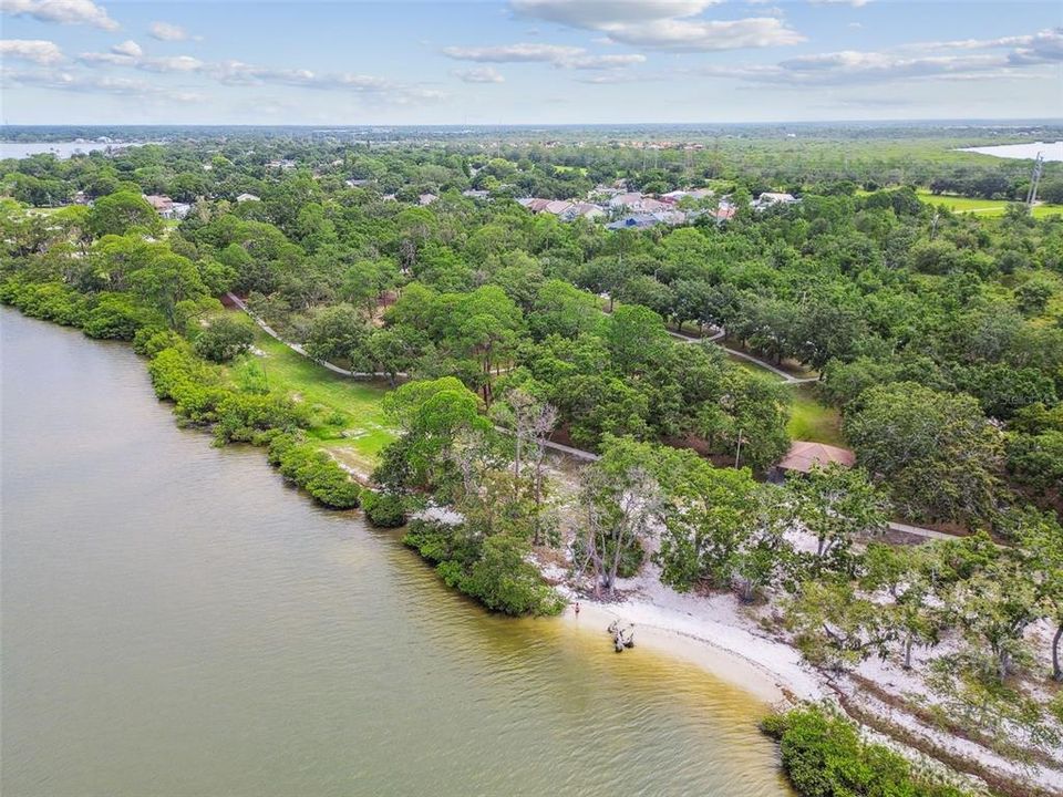 На продажу: $379,000 (4 спален, 2 ванн, 1253 Квадратных фут)