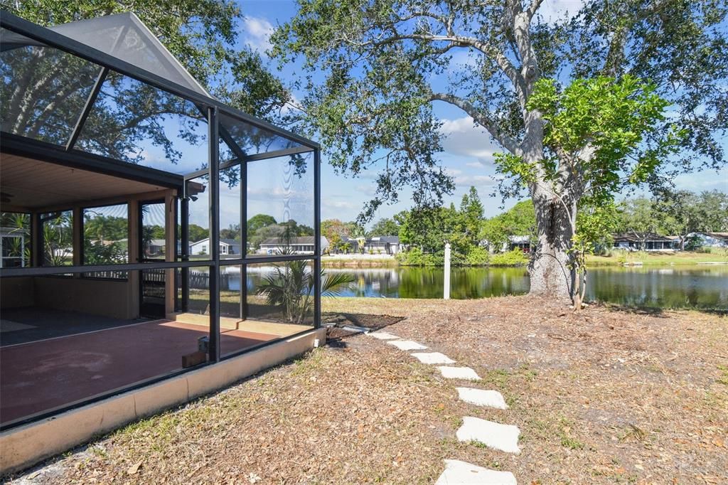 На продажу: $379,000 (4 спален, 2 ванн, 1253 Квадратных фут)