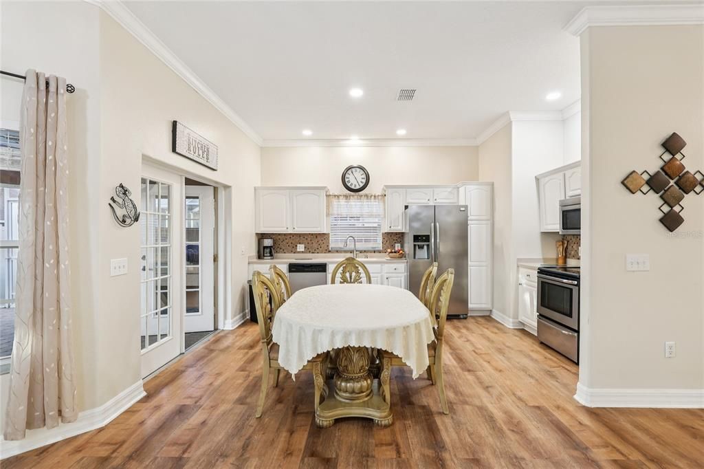 На продажу: $510,000 (6 спален, 5 ванн, 2514 Квадратных фут)