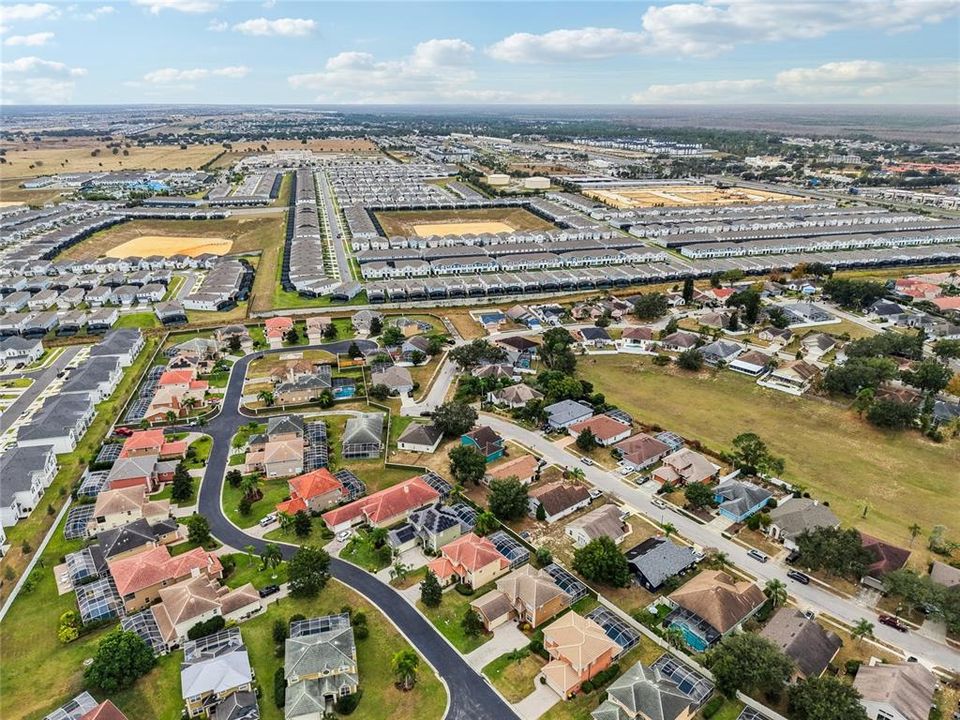 На продажу: $510,000 (6 спален, 5 ванн, 2514 Квадратных фут)