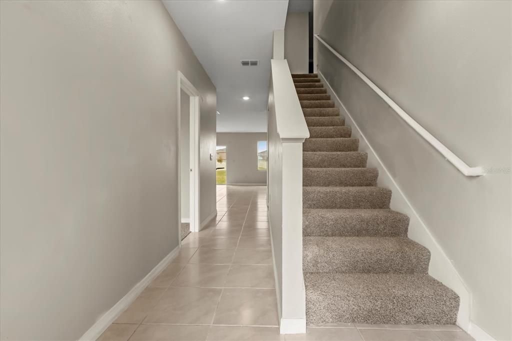 待售: $465,000 (5 贝兹, 3 浴室, 2910 平方英尺)