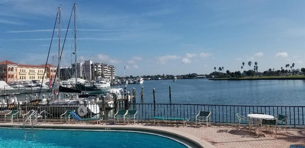 В аренду: $2,900 (2 спален, 2 ванн, 1100 Квадратных фут)