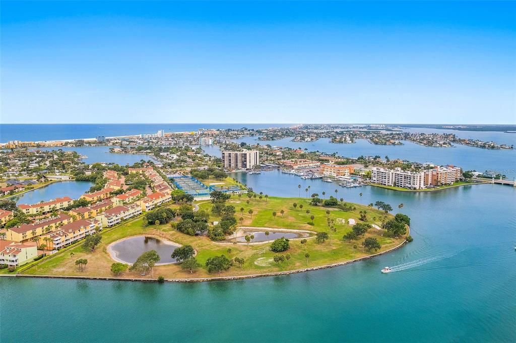 В аренду: $2,900 (2 спален, 2 ванн, 1100 Квадратных фут)