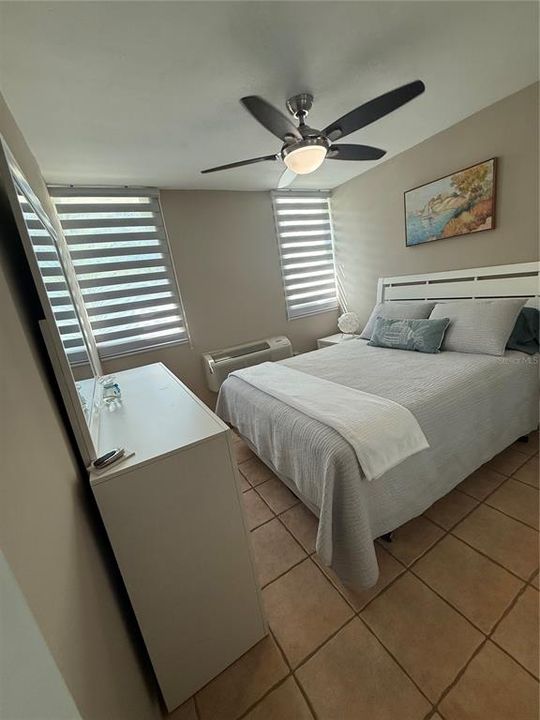 For Rent: $1,800 (3 beds, 2 baths, 1200 Square Feet)