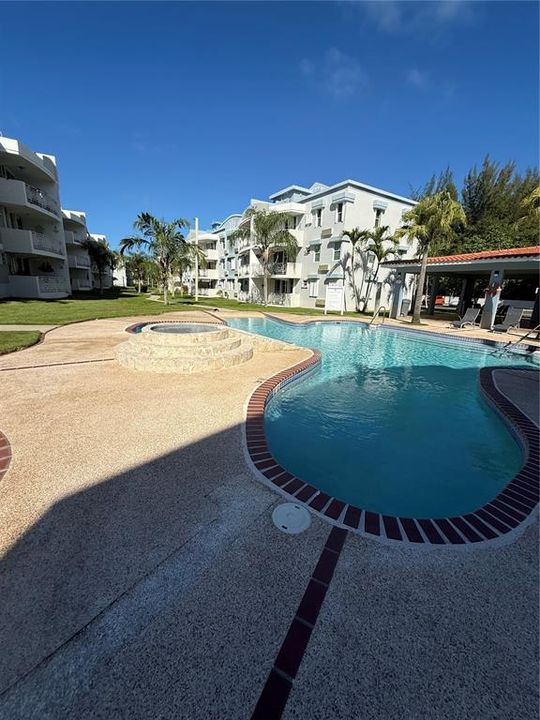 For Rent: $1,800 (3 beds, 2 baths, 1200 Square Feet)