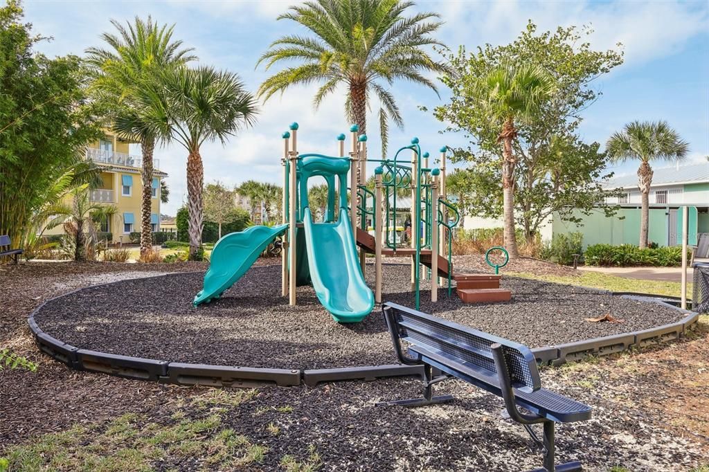 待售: $435,000 (3 贝兹, 3 浴室, 1545 平方英尺)