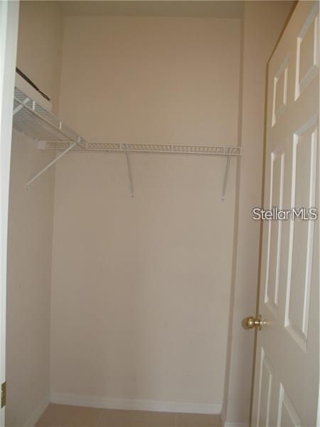 For Sale: $235,000 (2 beds, 2 baths, 1174 Square Feet)