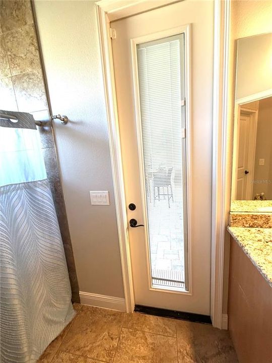 For Sale: $632,000 (4 beds, 3 baths, 2568 Square Feet)