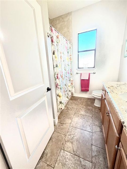 For Sale: $632,000 (4 beds, 3 baths, 2568 Square Feet)