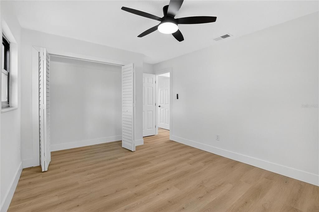 待售: $525,000 (5 贝兹, 3 浴室, 2376 平方英尺)