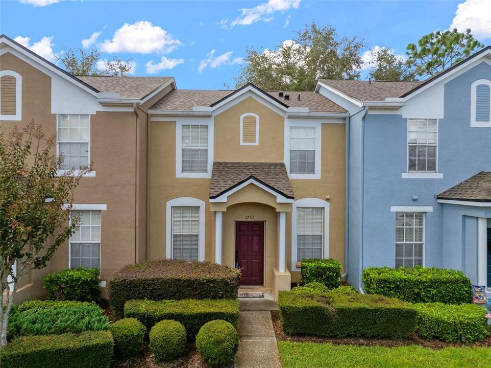 В аренду: $1,800 (2 спален, 2 ванн, 1240 Квадратных фут)