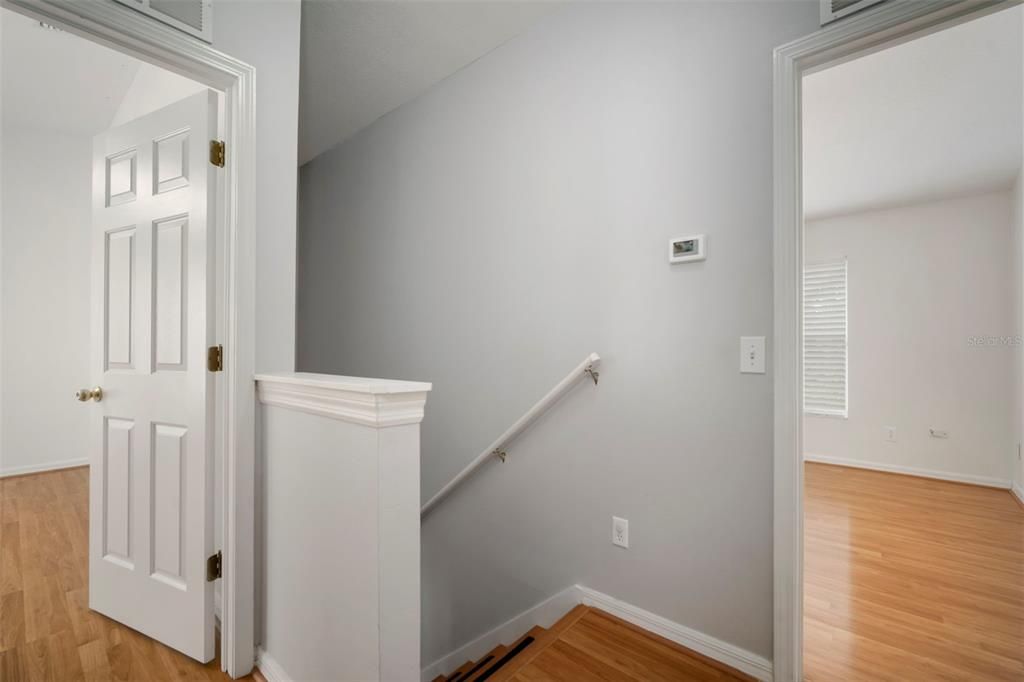 В аренду: $1,800 (2 спален, 2 ванн, 1240 Квадратных фут)