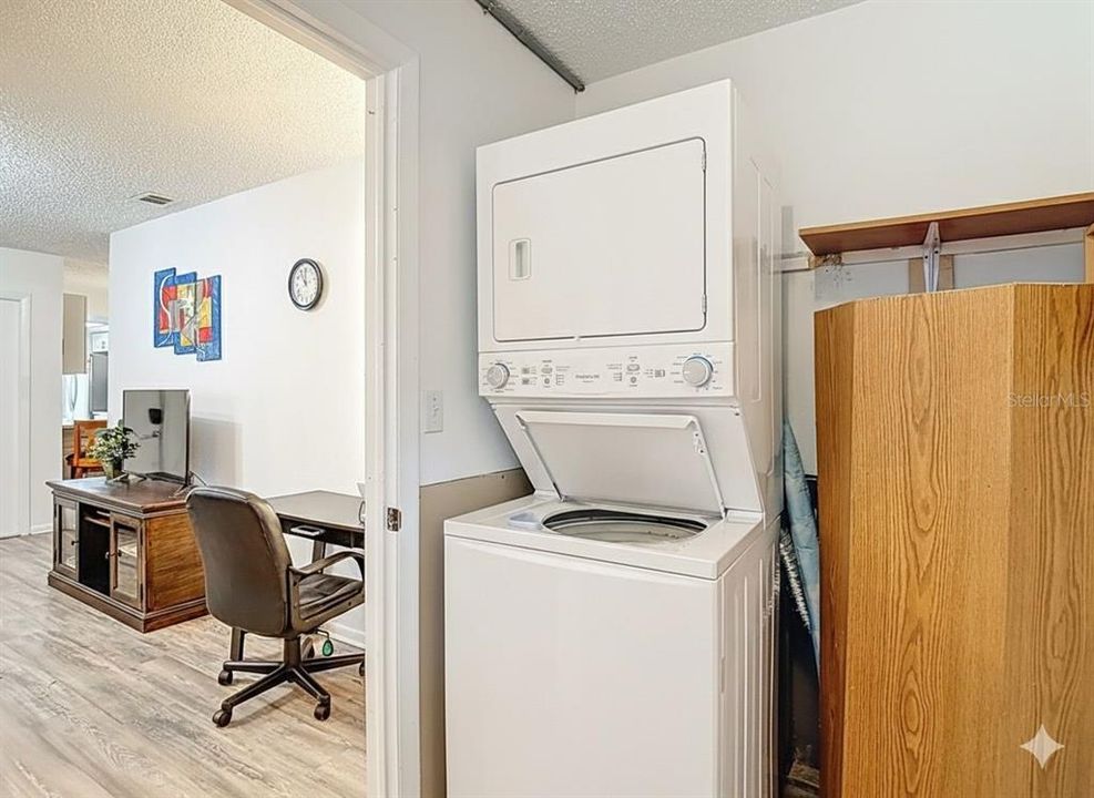 待售: $540,000 (3 贝兹, 2 浴室, 1312 平方英尺)