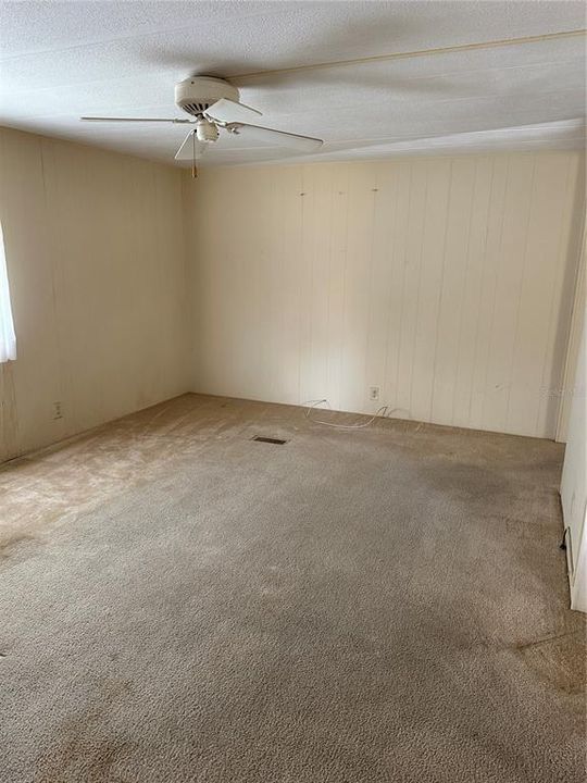 For Sale: $110,000 (2 beds, 2 baths, 960 Square Feet)