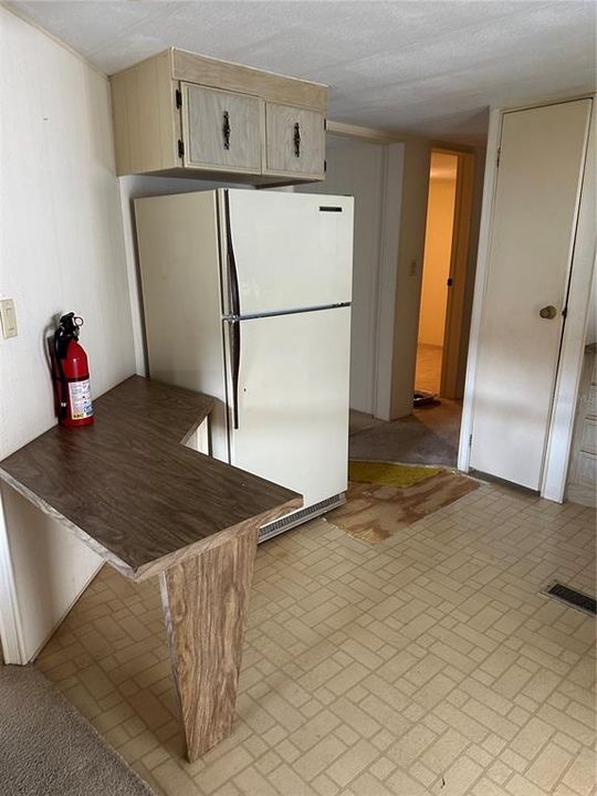 For Sale: $110,000 (2 beds, 2 baths, 960 Square Feet)