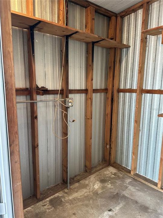 For Sale: $110,000 (2 beds, 2 baths, 960 Square Feet)