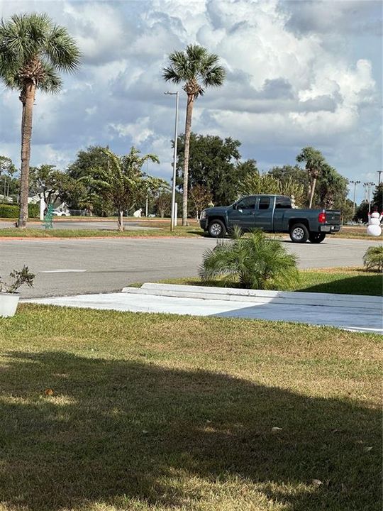 For Sale: $110,000 (2 beds, 2 baths, 960 Square Feet)