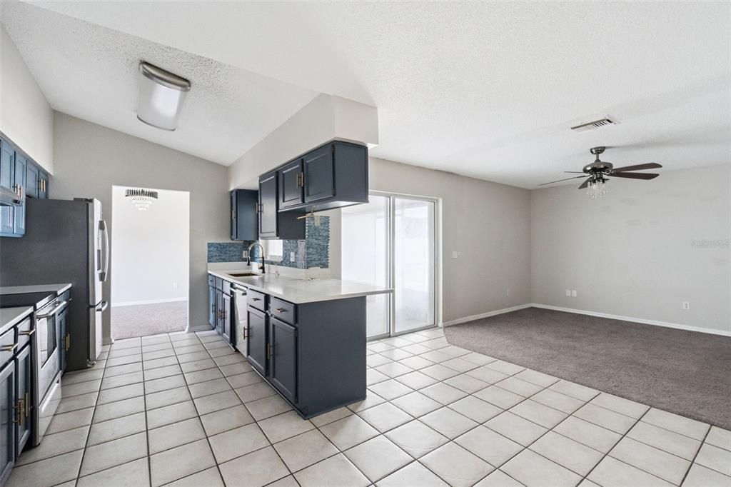 待售: $449,900 (4 贝兹, 2 浴室, 1829 平方英尺)