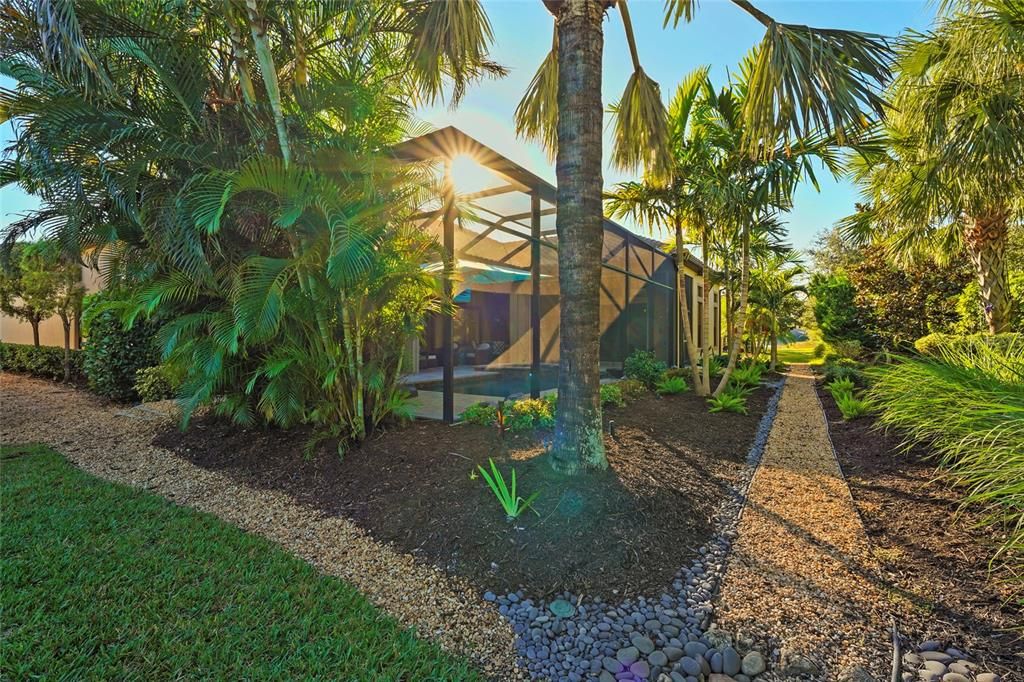 For Sale: $2,150,000 (3 beds, 3 baths, 3639 Square Feet)