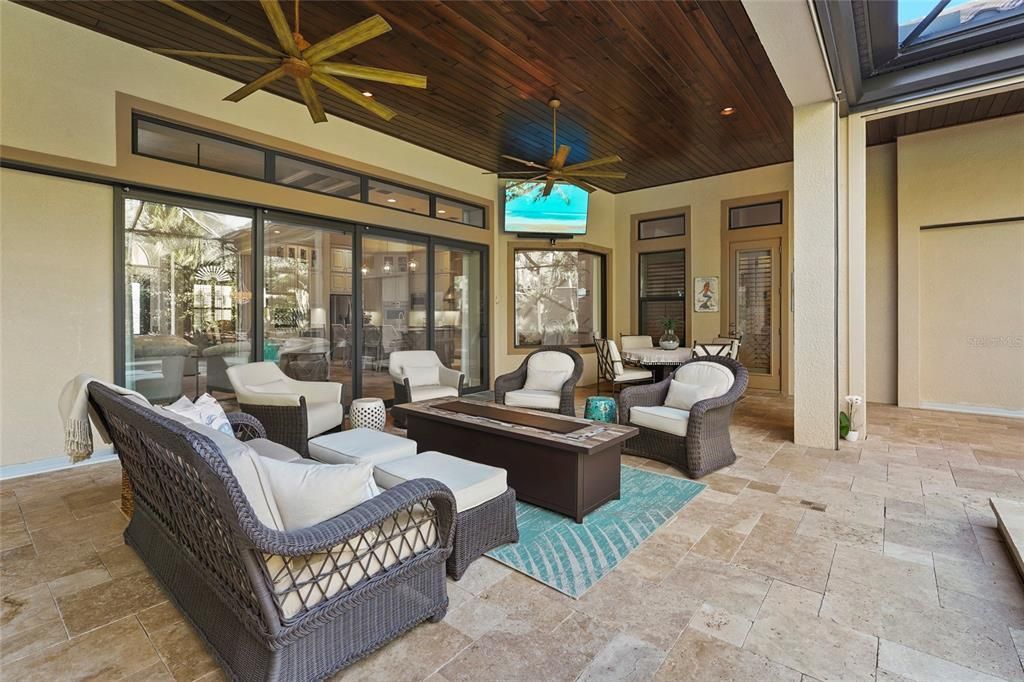 For Sale: $2,150,000 (3 beds, 3 baths, 3639 Square Feet)