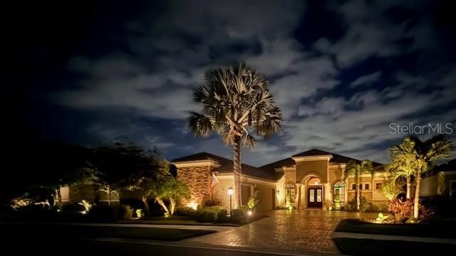 For Sale: $2,150,000 (3 beds, 3 baths, 3639 Square Feet)