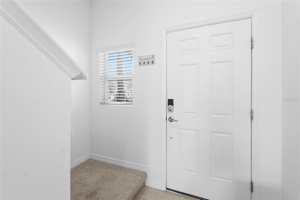 На продажу: $379,900 (3 спален, 2 ванн, 1597 Квадратных фут)