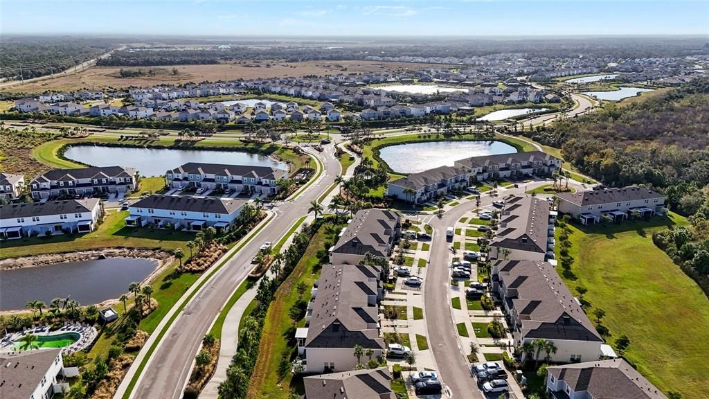 На продажу: $379,900 (3 спален, 2 ванн, 1597 Квадратных фут)