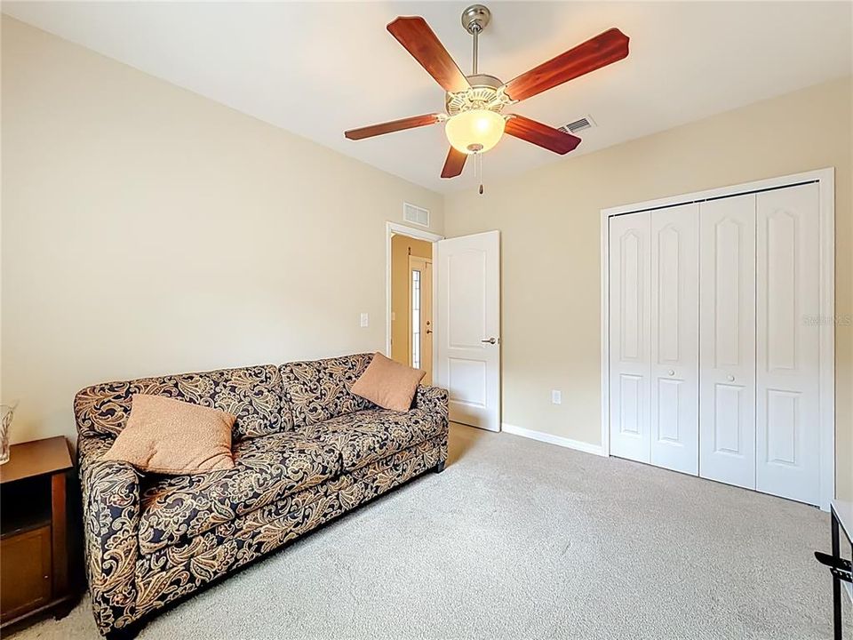 For Sale: $379,900 (3 beds, 2 baths, 1776 Square Feet)