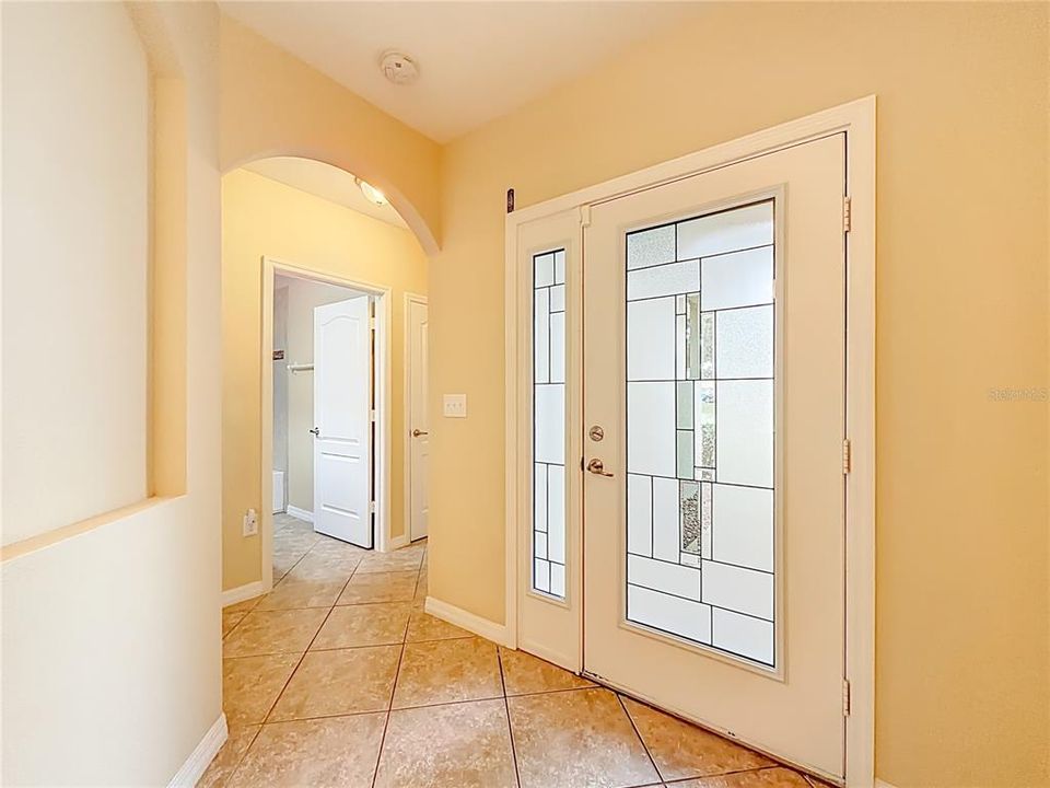 For Sale: $379,900 (3 beds, 2 baths, 1776 Square Feet)